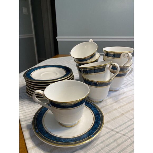 Royal Doulton Biltmore Blue Gold Rimmed Coffee Tea Cups & Saucers 18pc - Picture 2 of 12